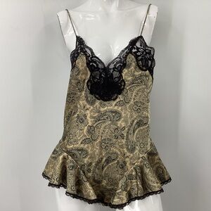 *** Lucie Ann II Gold w/ Black Paisley *** M